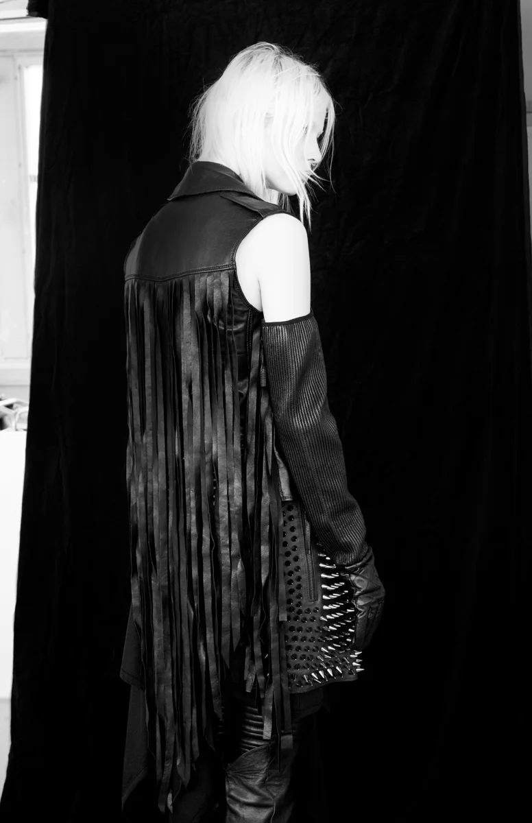 AT_AW16_WOMEN_42.jpg