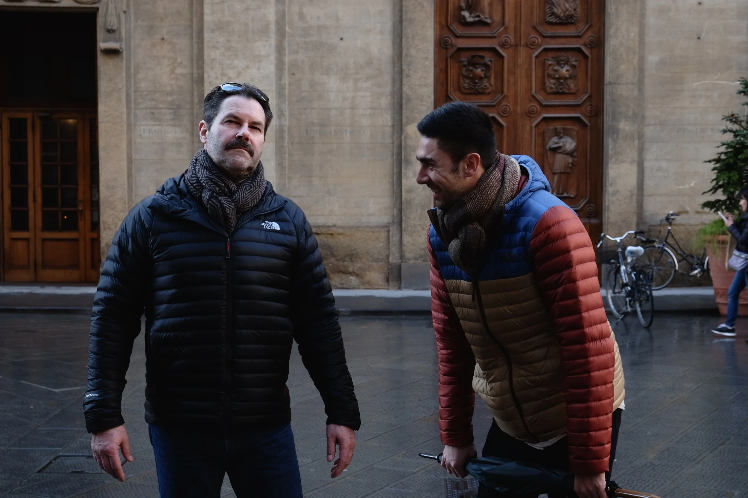 The boys both got scarves in Florence because it was so bloody cold. Taylor liked my Dad's model pose ;)