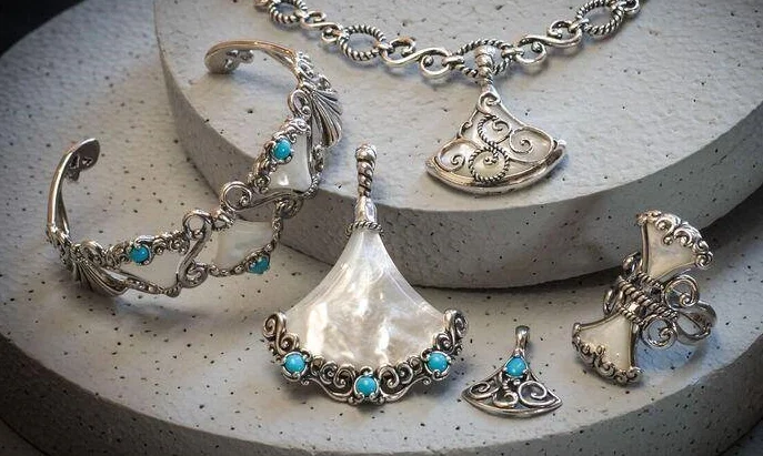 Designer Focus: Carolyn Pollack