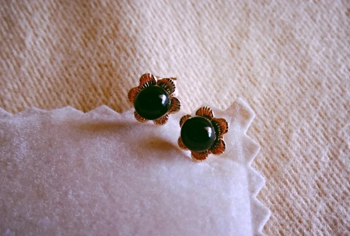 Alternatives to Traditional Diamond Stud Earrings