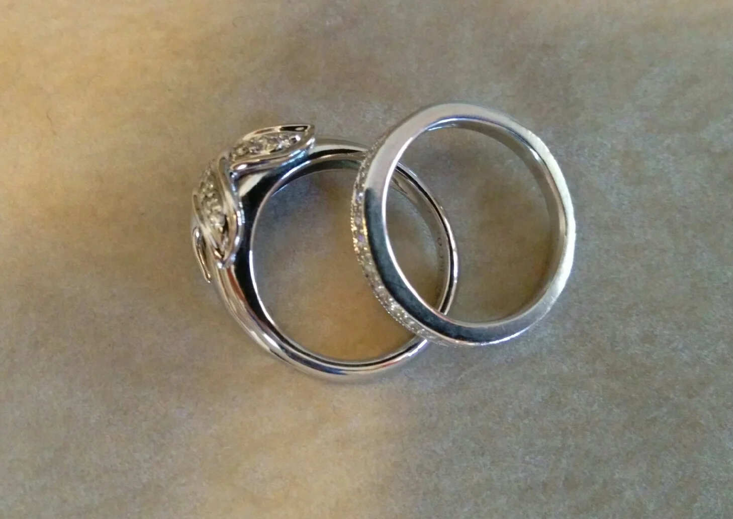 Platinum vs White Gold for Wedding and Engagement Rings