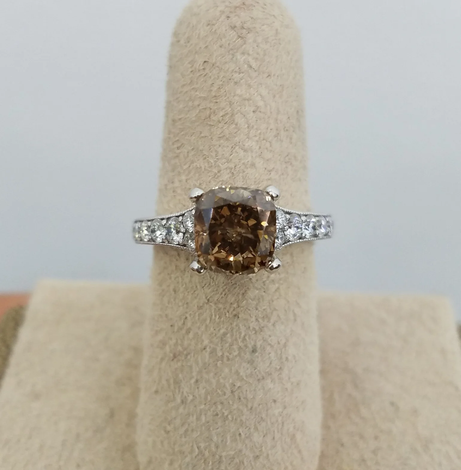 Champagne Diamonds