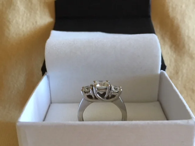 GGZ Three stone ring in platinum.JPG