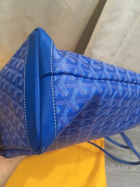 Goyard Artois MM Sky (Light) Blue Bag Review: Wear and Tear