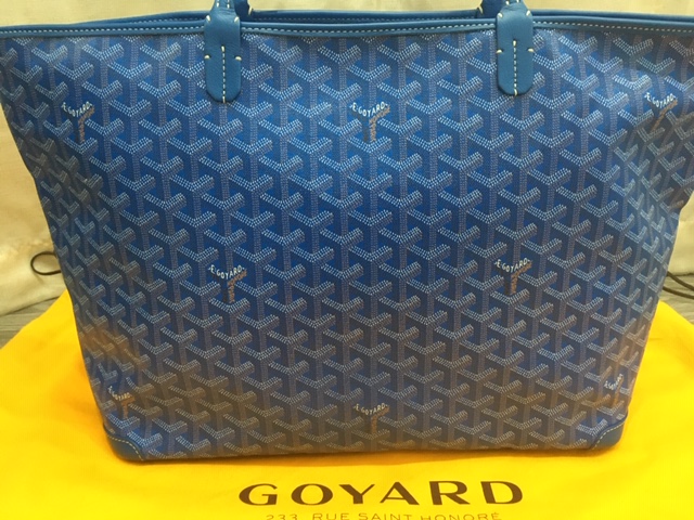 Goyard Artois MM Sky (Light) Blue Bag Review: Wear and Tear
