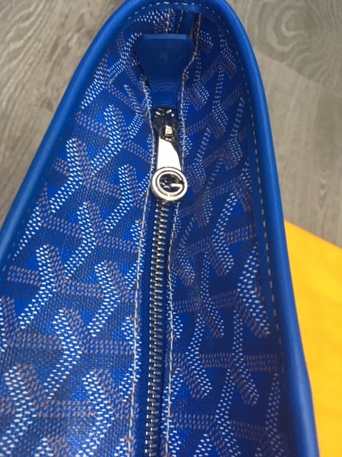 Goyard Artois MM Sky (Light) Blue Bag Review: Wear and Tear — Girls' Guide  to Glitz