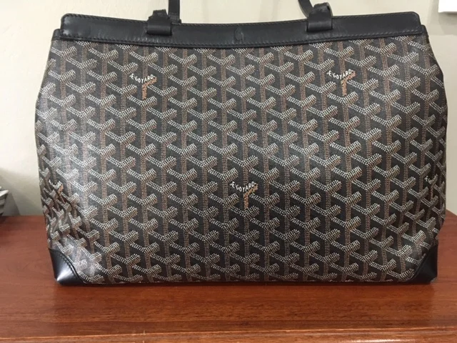 GGZ Goyard Bellechasse paint fading 4.JPG