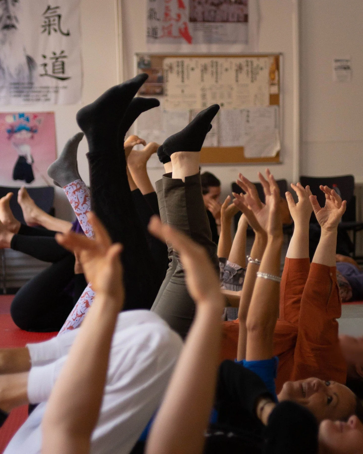 ✨ For 30+ years, I&rsquo;ve shared sacred movement in Brussels through Shandora &ndash; Dance Your Life. 💃🌿 

More than dance, it&rsquo;s a return to your essence&mdash;your wild, your stillness. 

Movement as medicine, freedom, and healing. Ready 