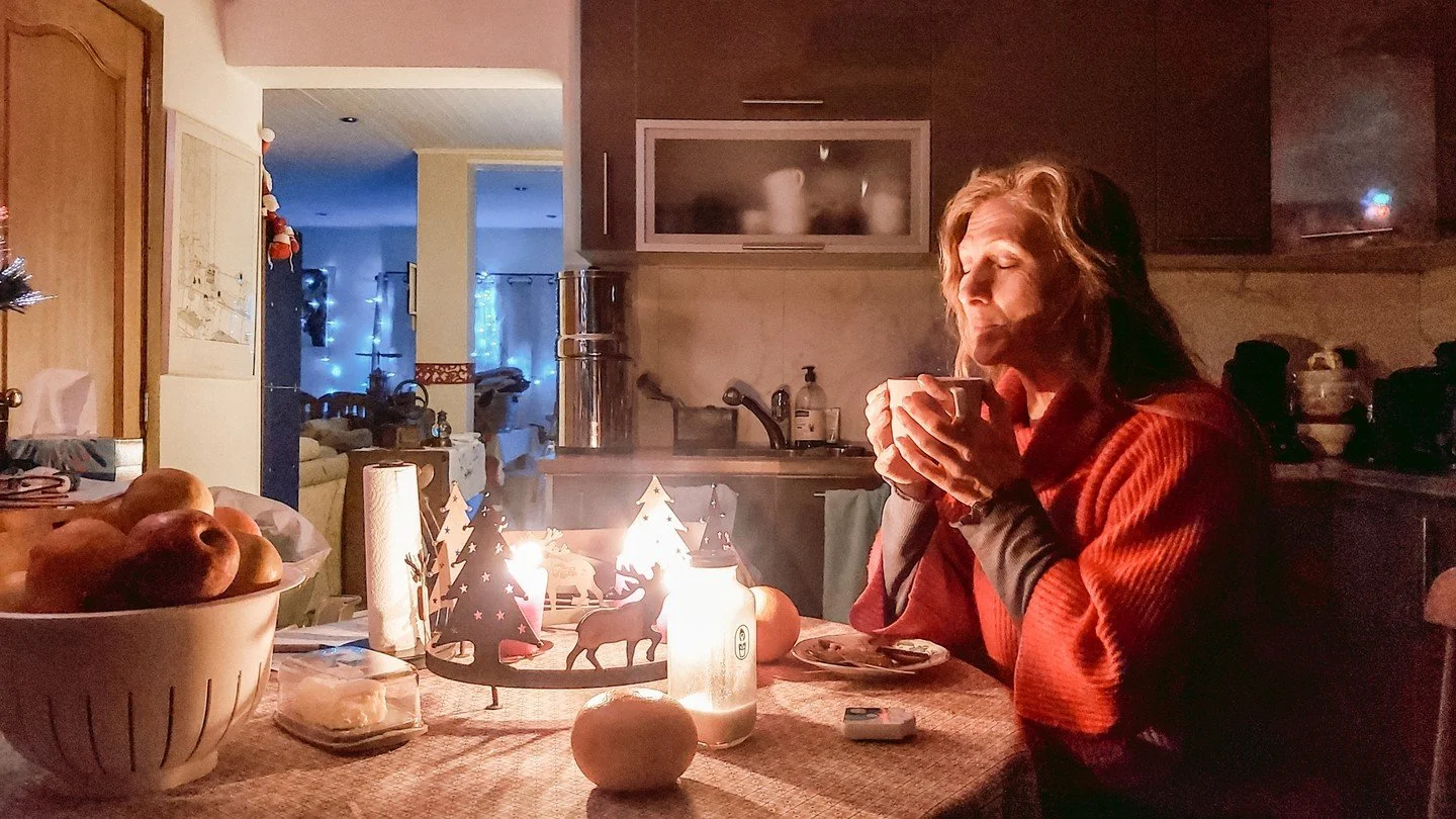 ❄️ This season feels like a gentle whisper: slow down, breathe, savor. ✨

Because December magic isn&rsquo;t in the big, grand gestures&mdash;it&rsquo;s hidden in the little details: the glow of a candle, the warmth of tea in your hands, the sparkle 