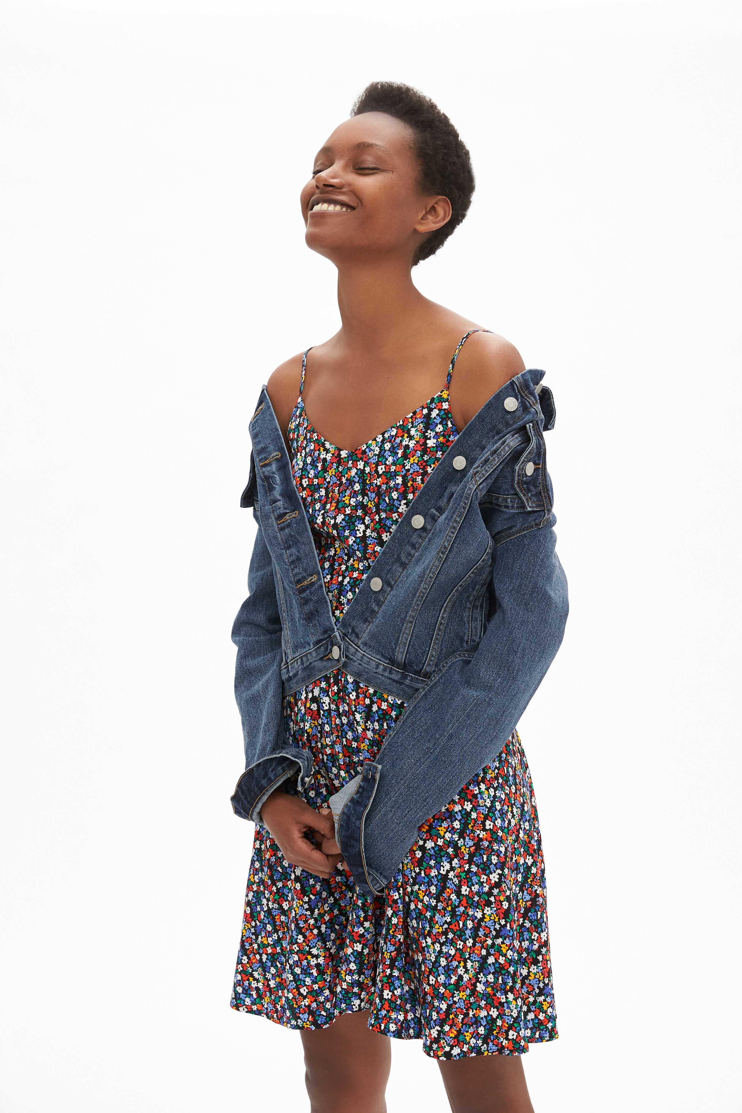 W02_18_FA1_GF_OF_DRESSES_8659372_020.jpeg