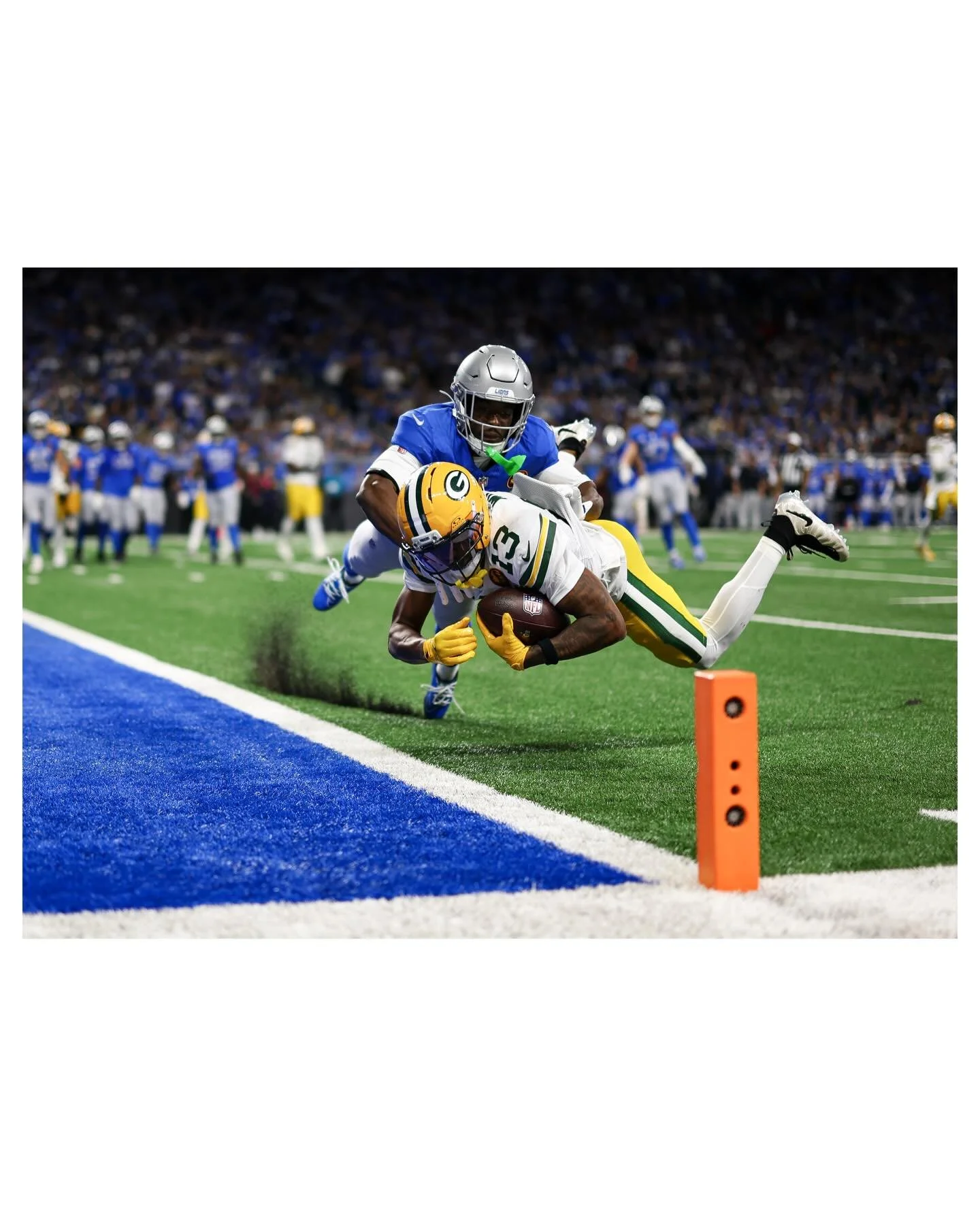 The Packers beat the Lions in a close Thanksgiving game, Jack White and Eminem (surprise) put on a show at halftime, and everyone ate turkey. #footballisfamily (📸: NFL)

Massive shoutout to @ho_fashow @0k.yams @brennanrichman_ and @djfion for includ