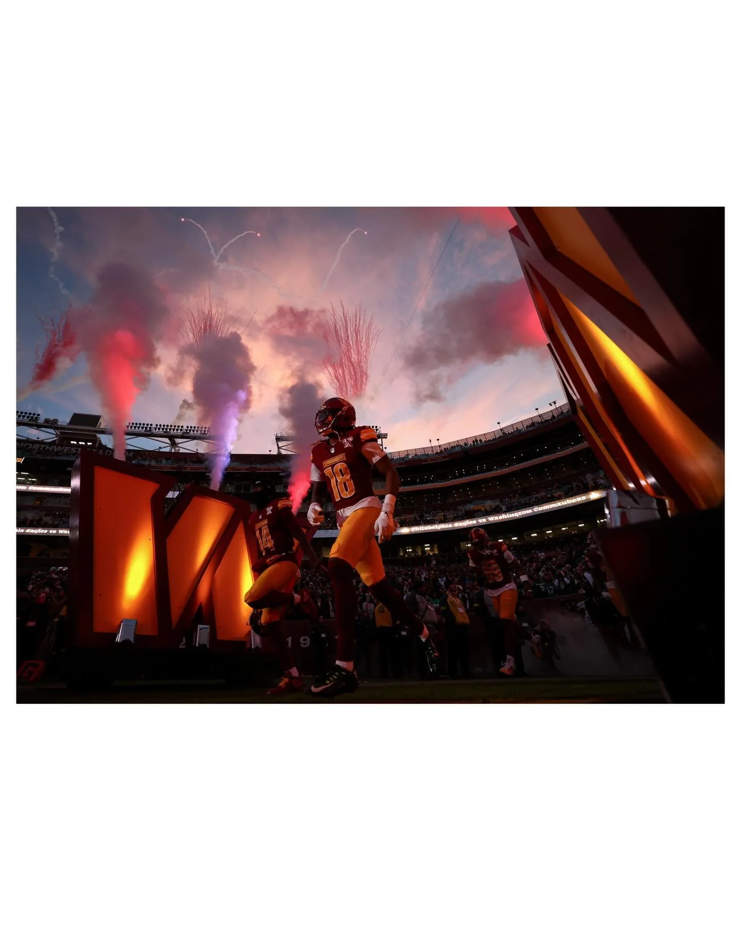 Eagles beat the Commanders on a chilly Saturday night in DC (📸: NFL)