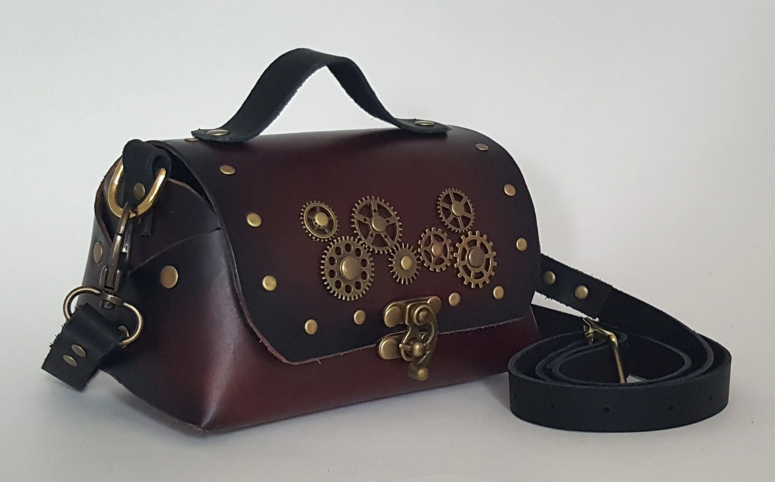SteampunkPurse1.jpg