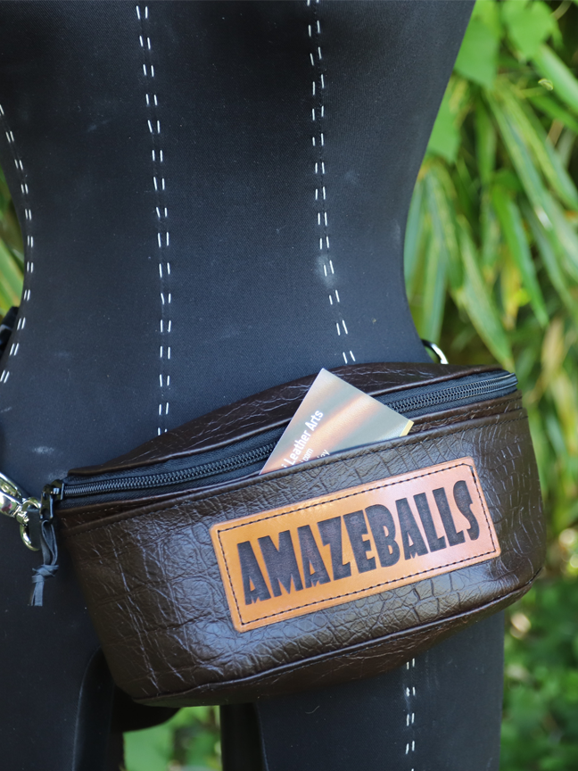Hip Bag Amazeballs 1.png