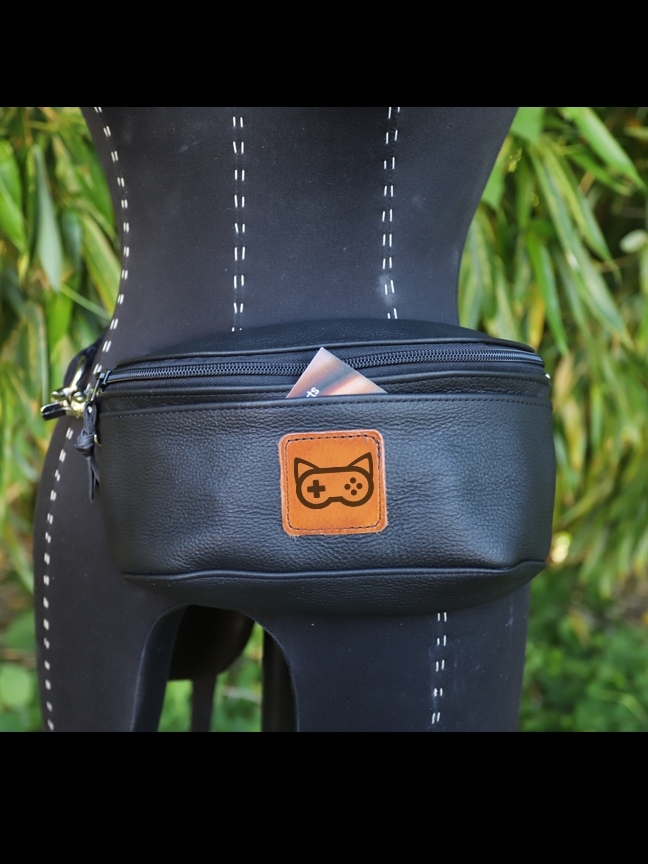 TK Hip Bag 2.png