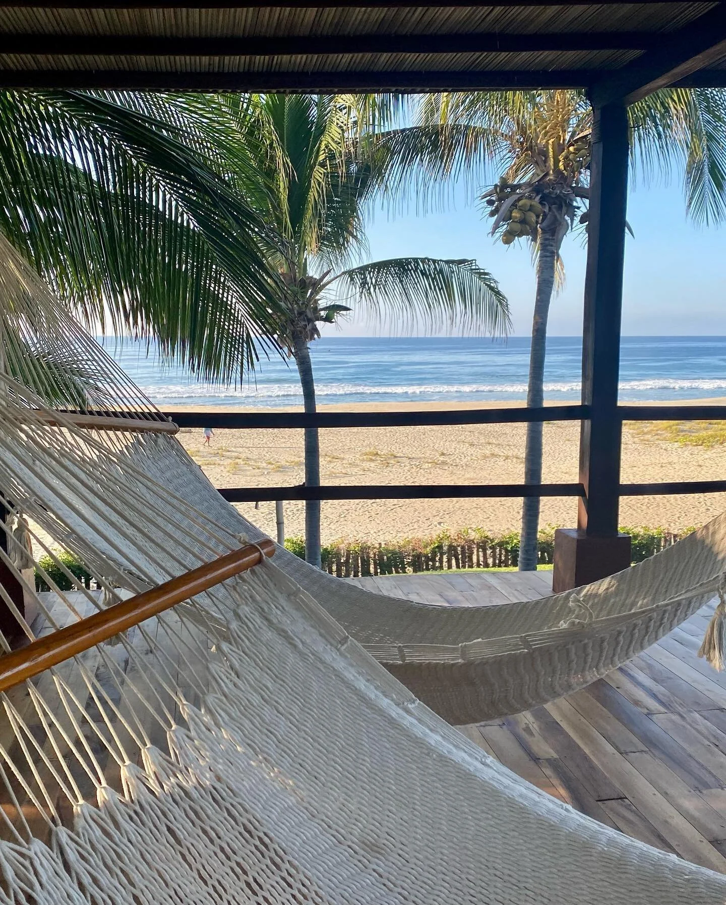 It was a Christmas miracle we made it out of the arctic blast and to this slice of paradise.  Merry Christmas!