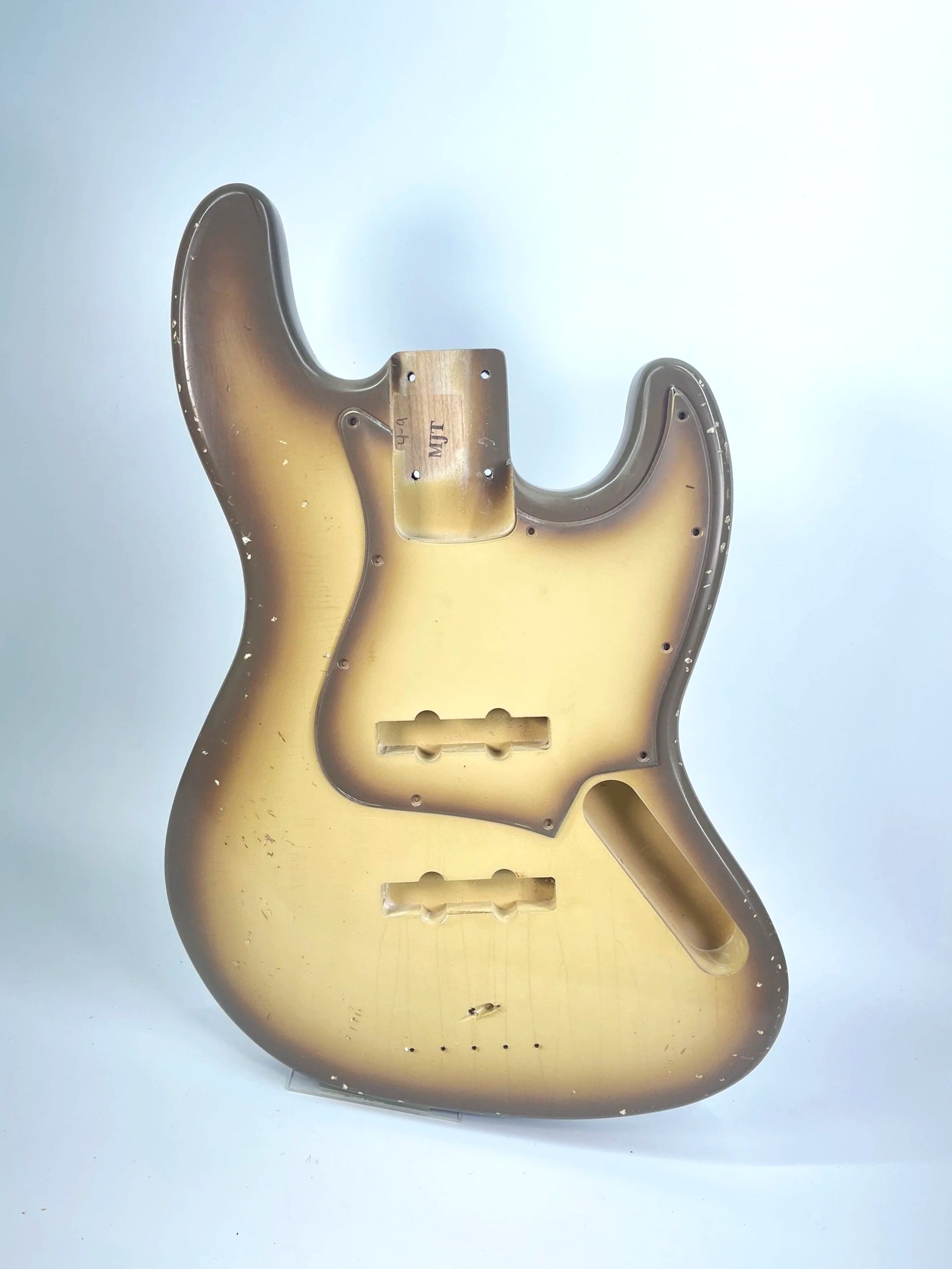 Antigua Burst w/ Pickguard JBT Bass Body | Alder