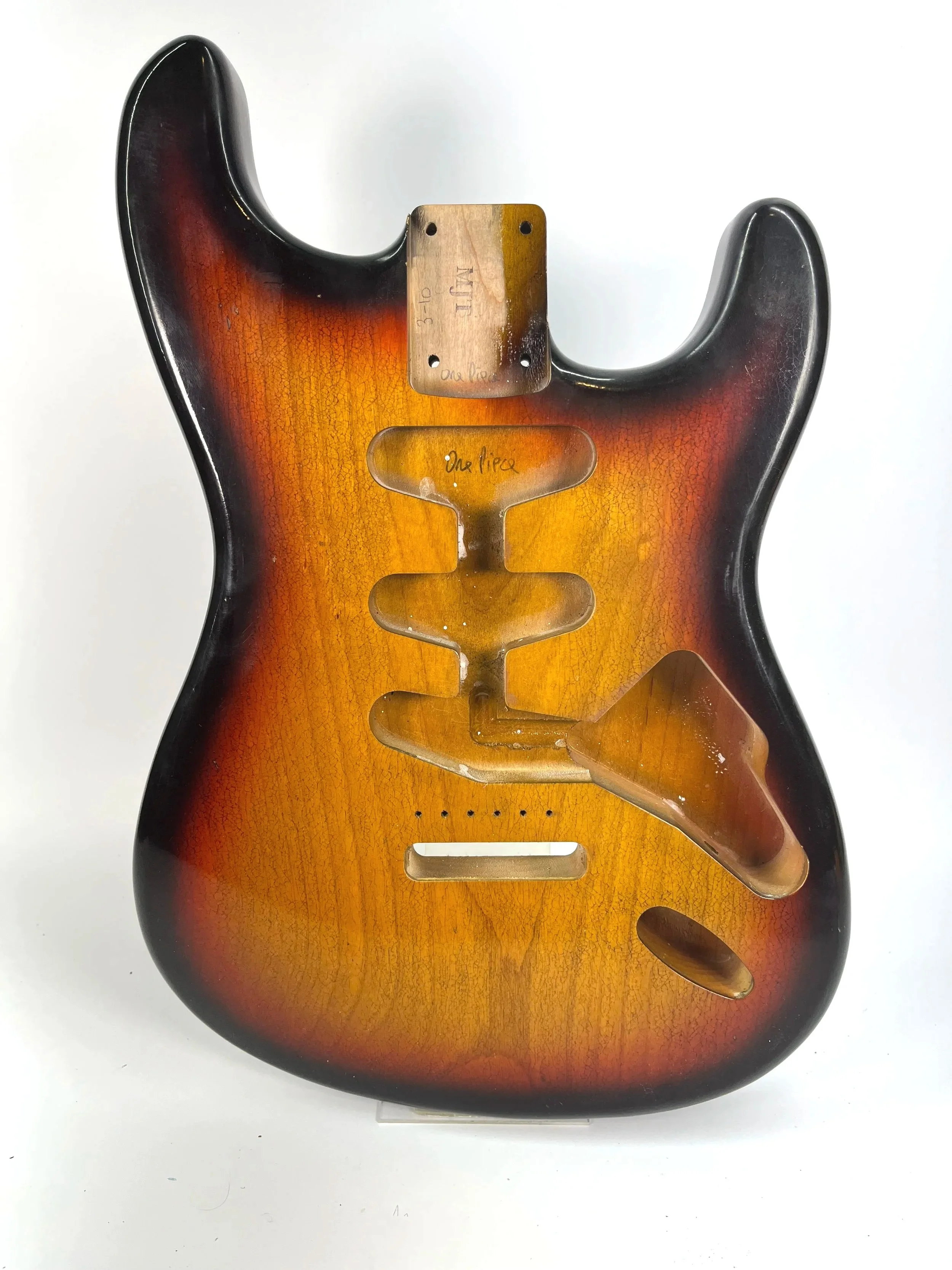 3 Tone Sunburst VTS Body | 1-Piece Alder 3lbs 10oz