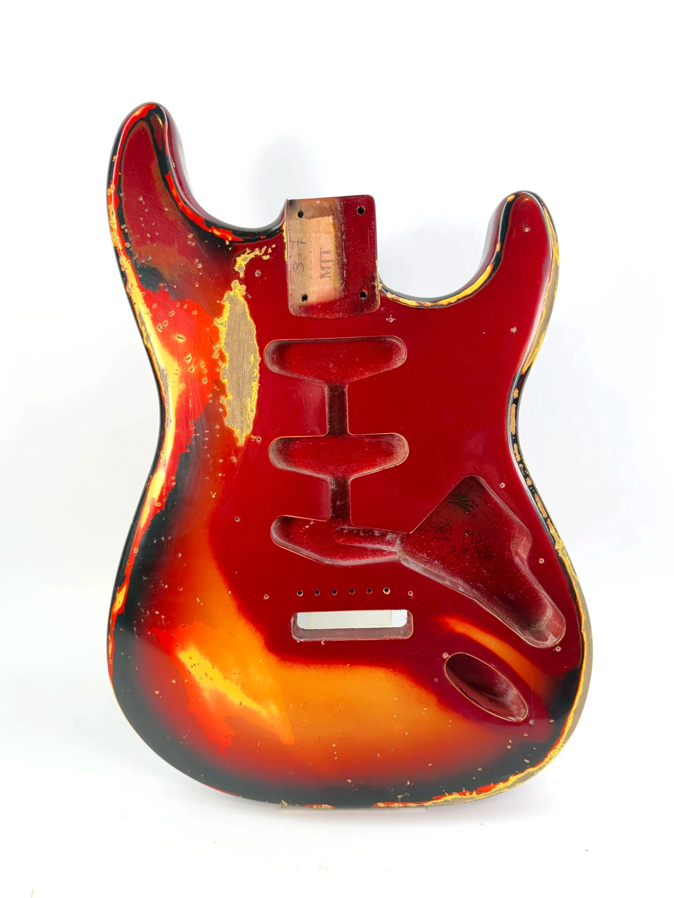 Premium Aged Candy Apple Red over 3 Tone Sunburst VTS Body | Alder 3lbs 7oz