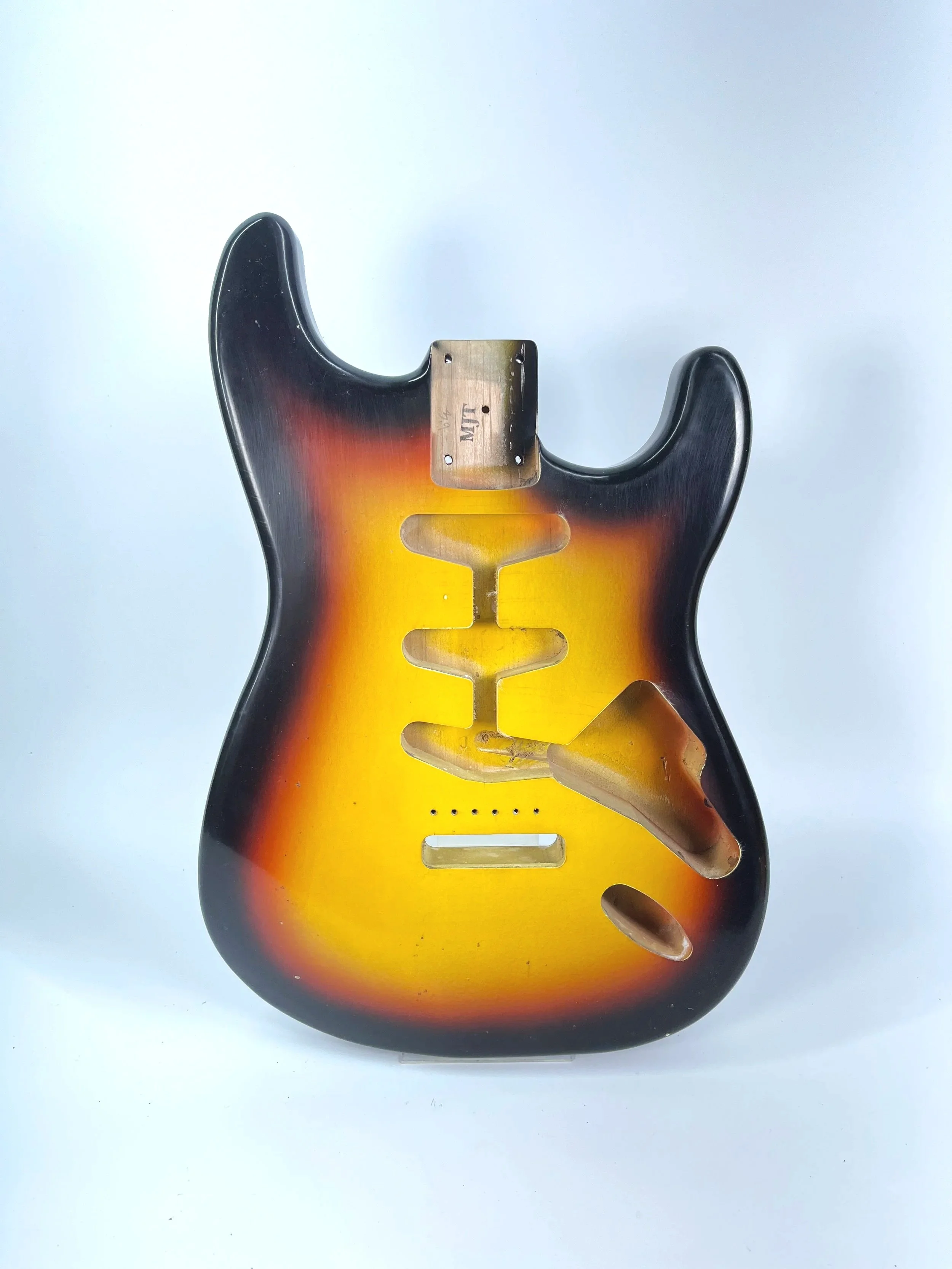 3 Tone Sunburst VTS Body | Alder 3lbs 9oz