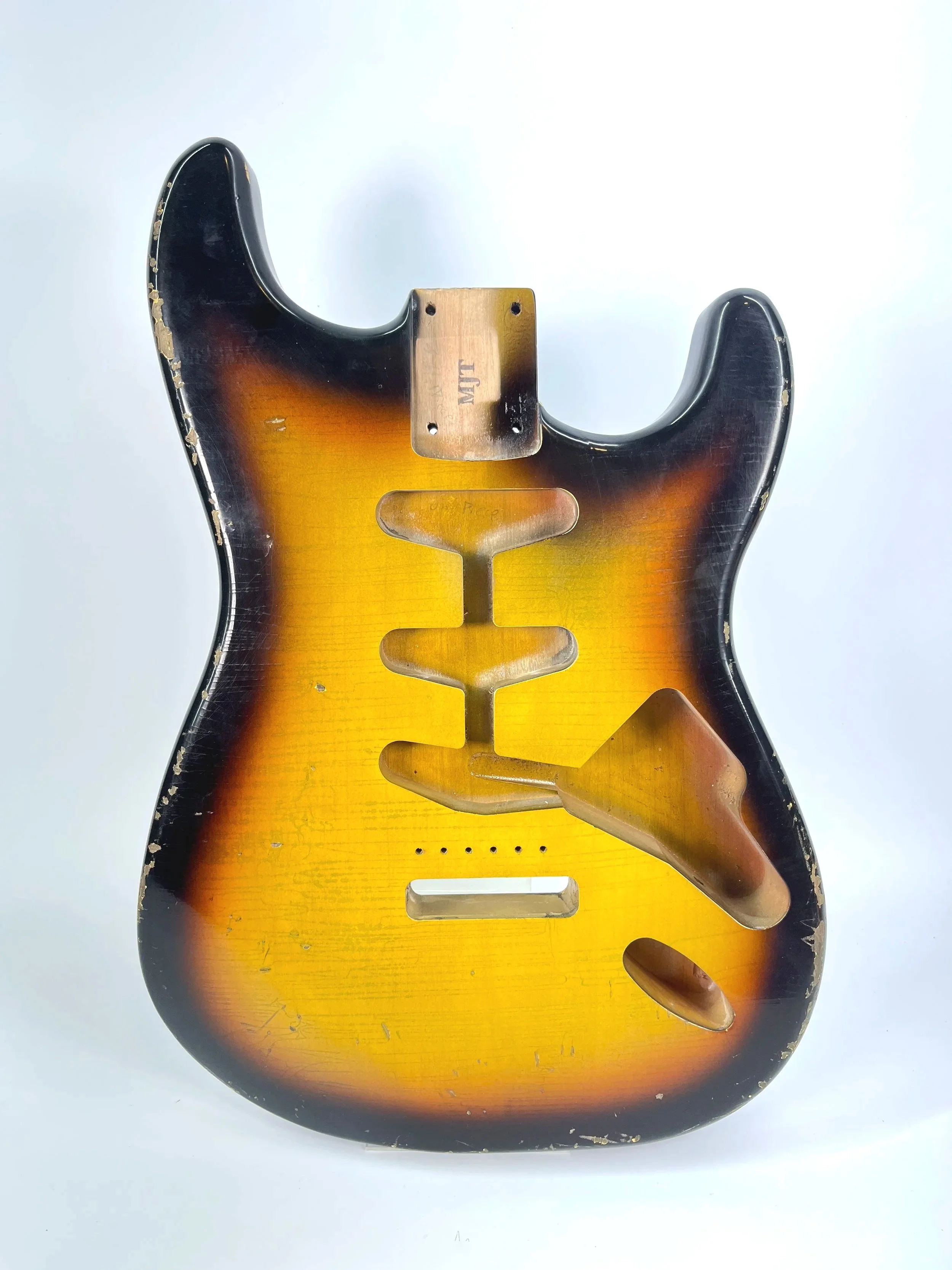 3 Tone Sunburst VTS Body | 1-Piece Alder 3lbs 11oz