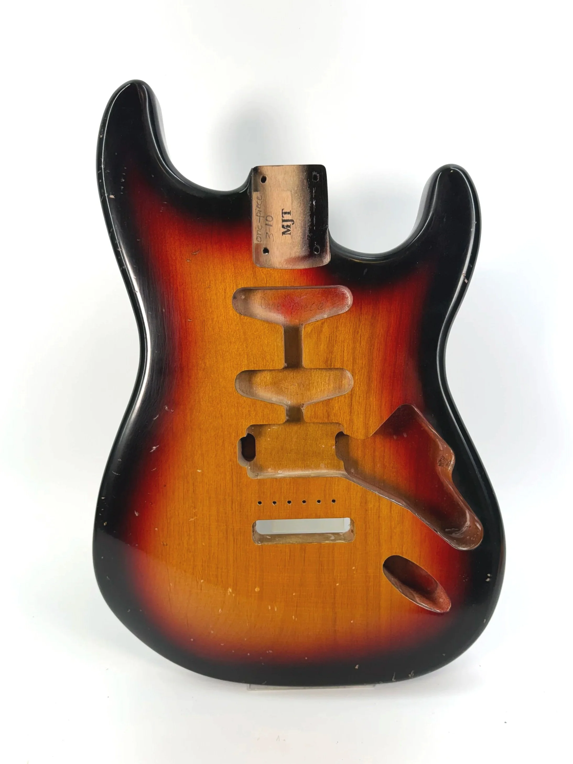 3 Tone Sunburst VTS Body | 1-Piece Alder 3lbs 10oz