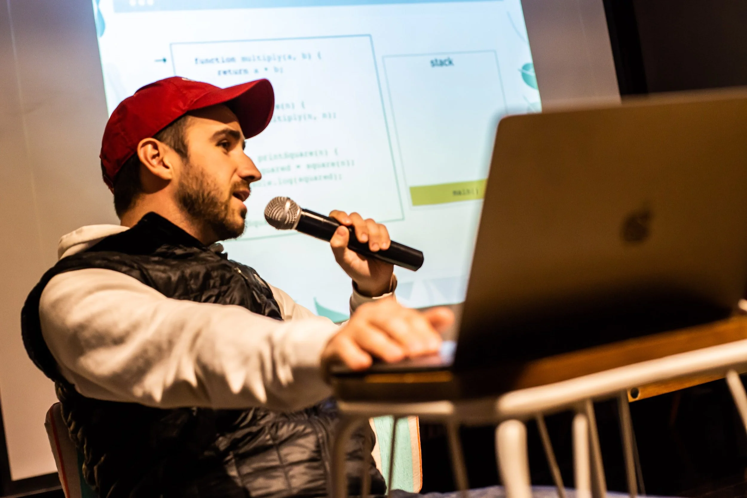 MC Blend: Media Comm CON (Part 1)