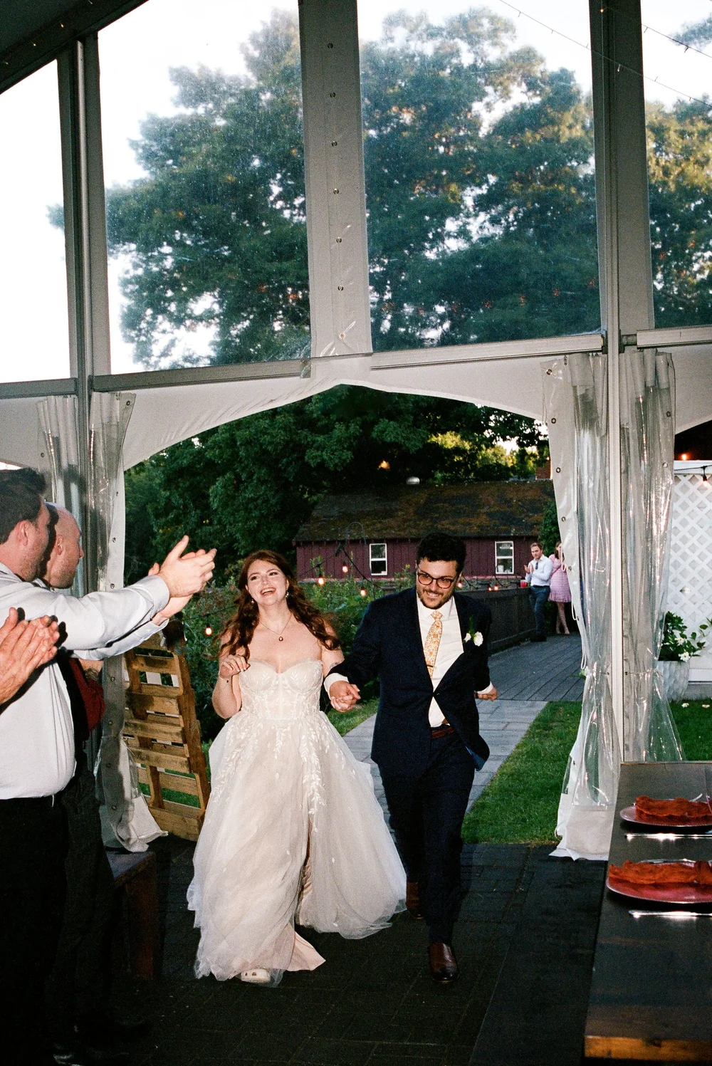 TAYRN_CHRIS_WEDDING_FILM_MELTATAPHOTO424.jpg