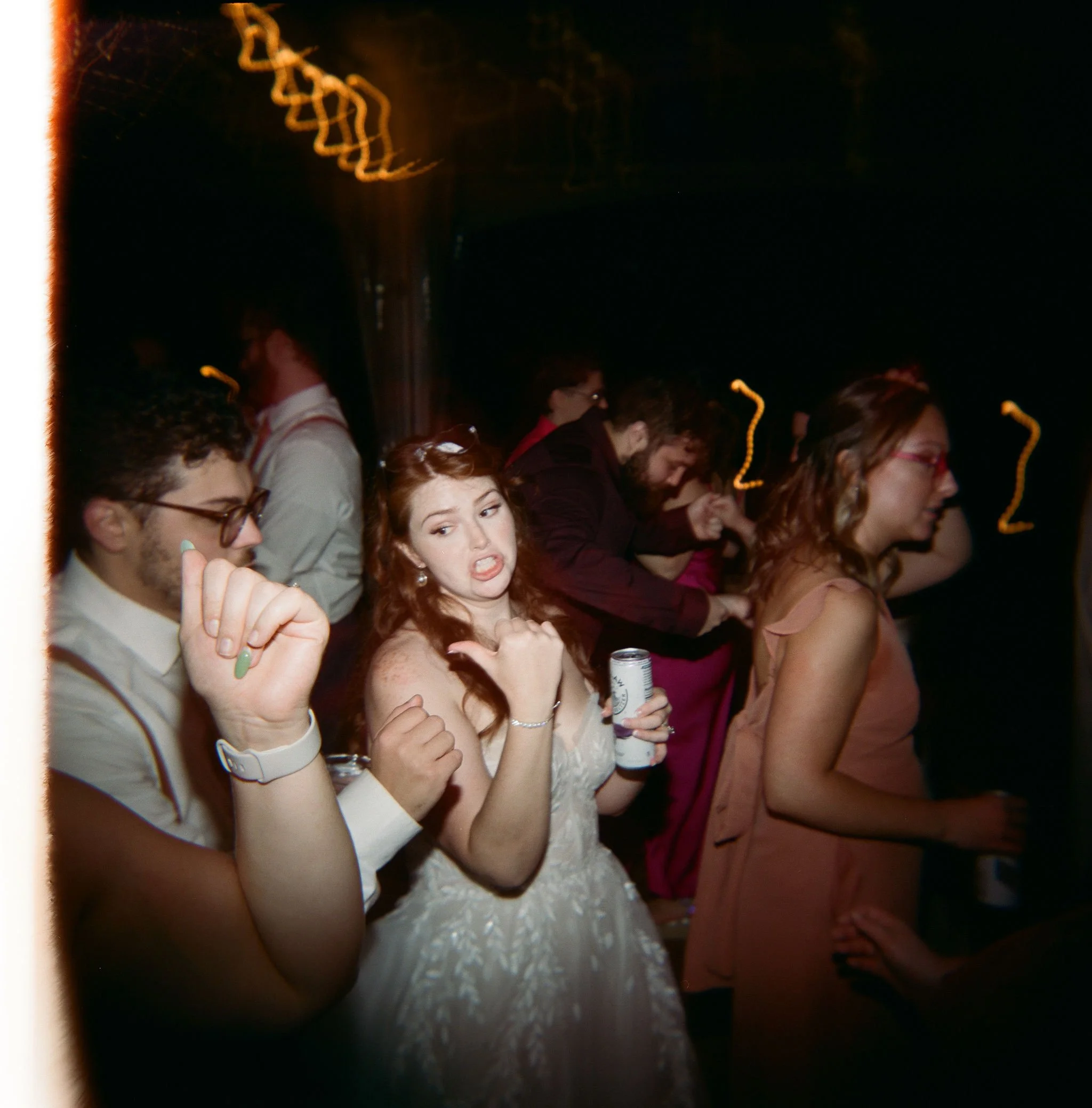 TAYRN_CHRIS_WEDDING_FILM_MELTATAPHOTO703.jpg