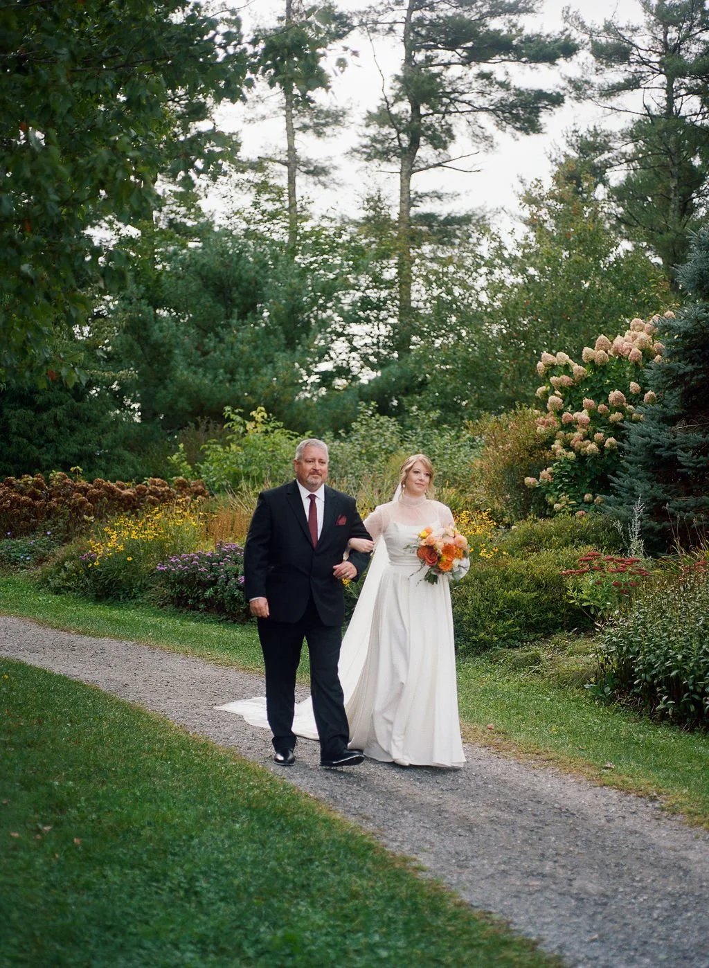 RINDGE_NH_WEDDING_NICOLE_JEREMY_FILM_MELTATAPHOTO2024100228.jpg
