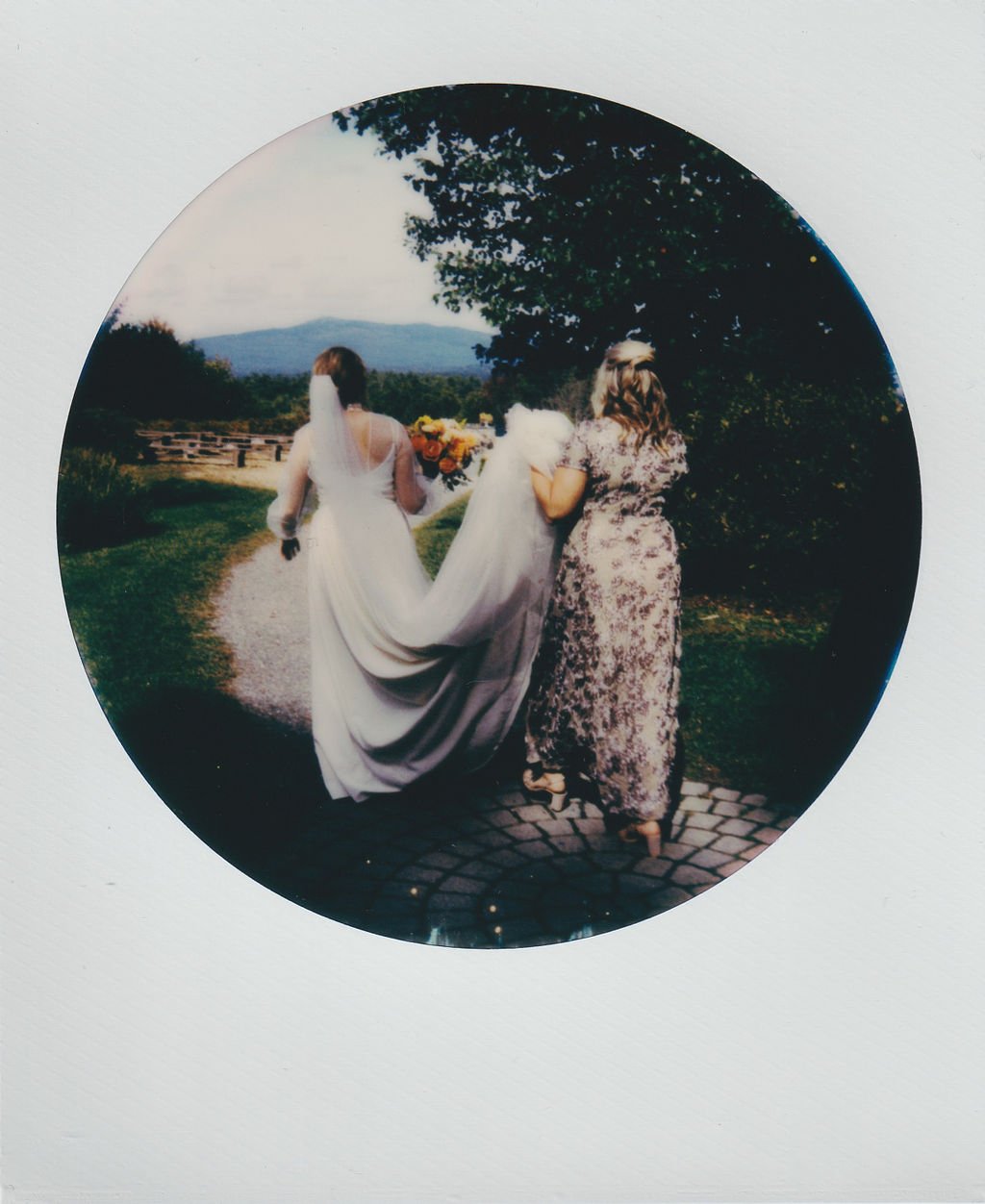 NICOLE_JEREMY_WEDDING_MELTATAPHOTO_INSTANT_FILM13.jpg