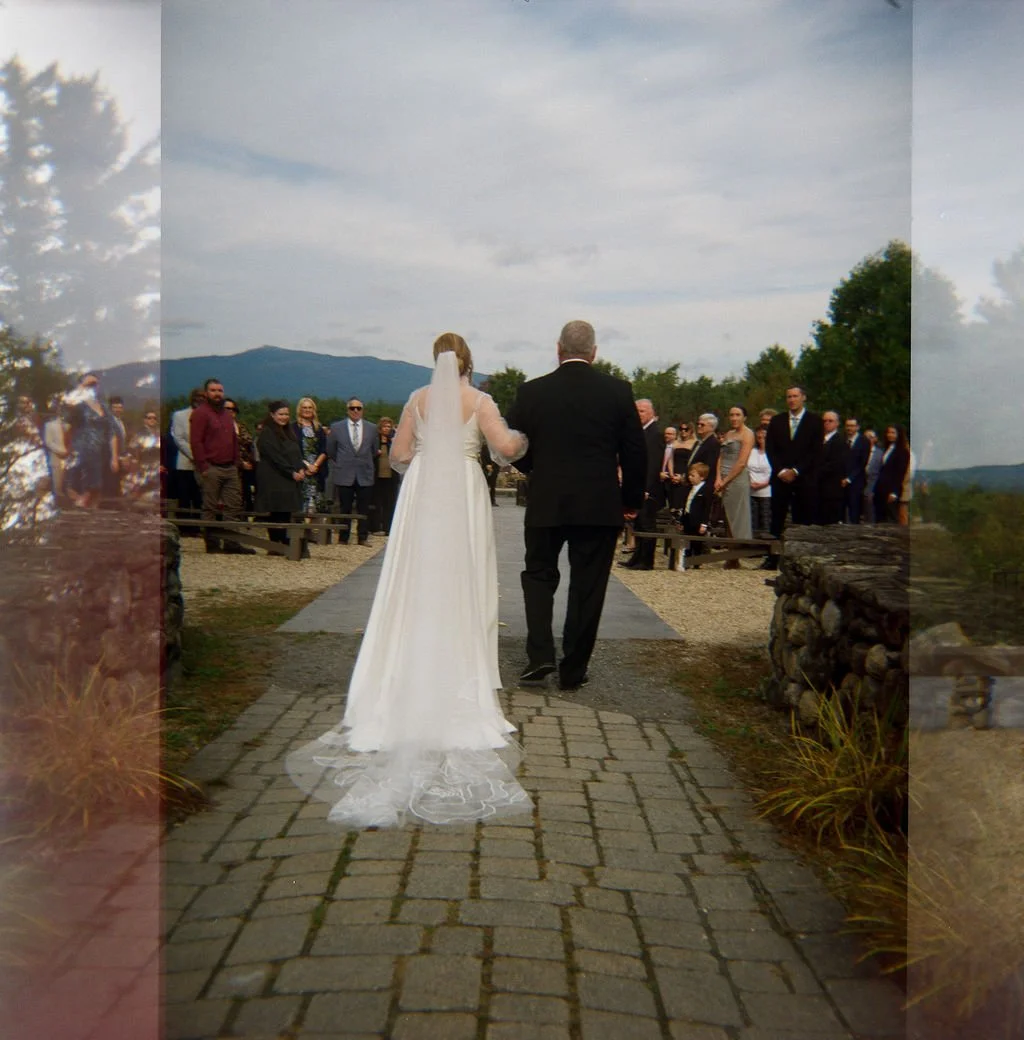 RINDGE_NH_WEDDING_NICOLE_JEREMY_FILM_MELTATAPHOTO2024100832.jpg