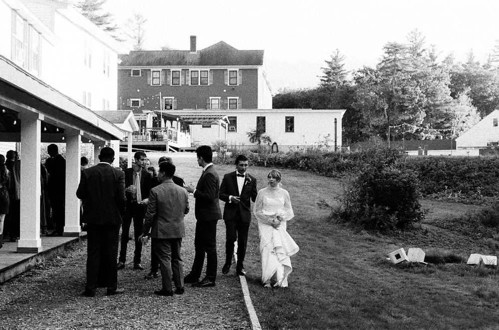 RINDGE_NH_WEDDING_NICOLE_JEREMY_FILM_MELTATAPHOTO20241003264.jpg