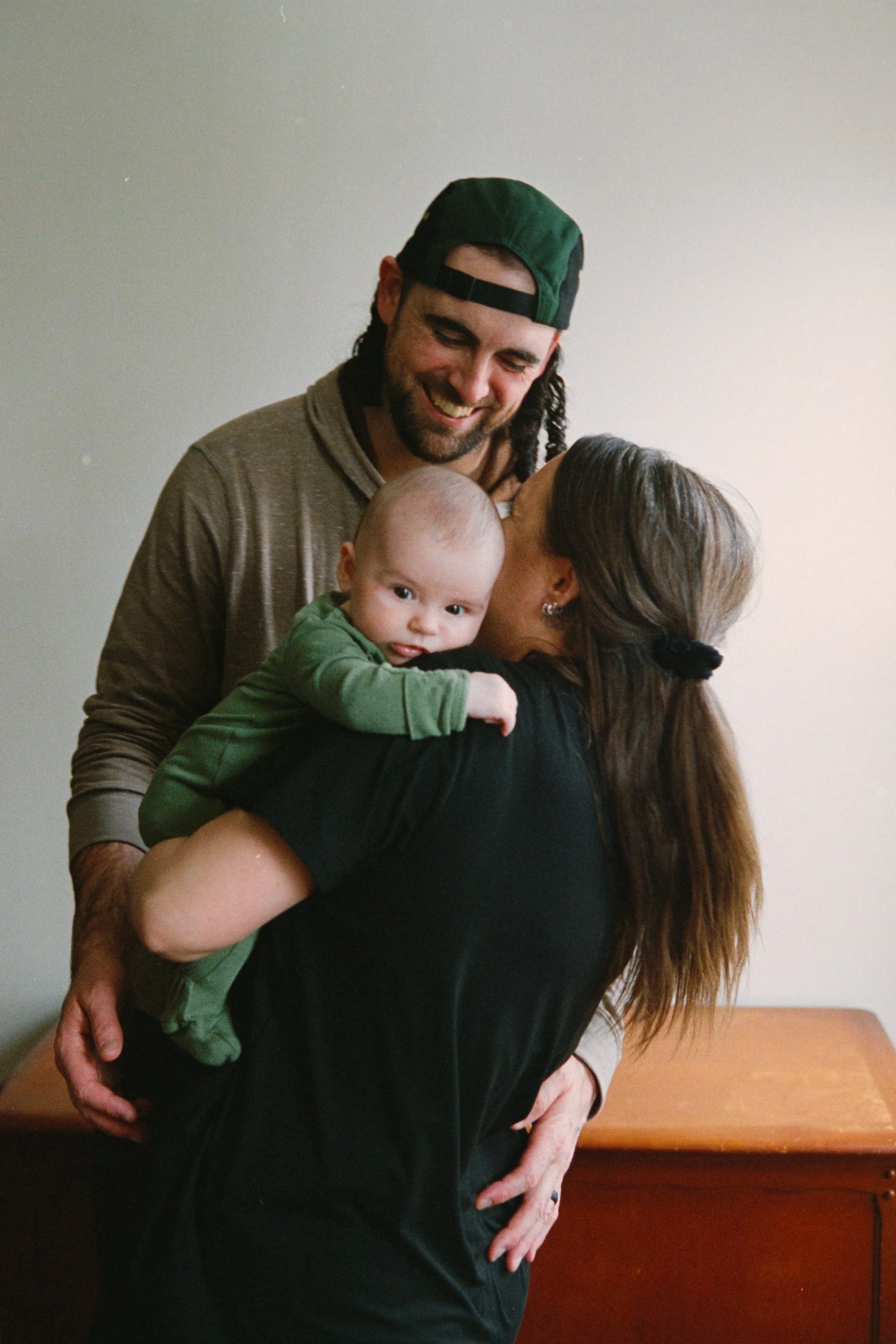 Mel_Tata_Photo_film_family_session_proctor20250226153.jpg