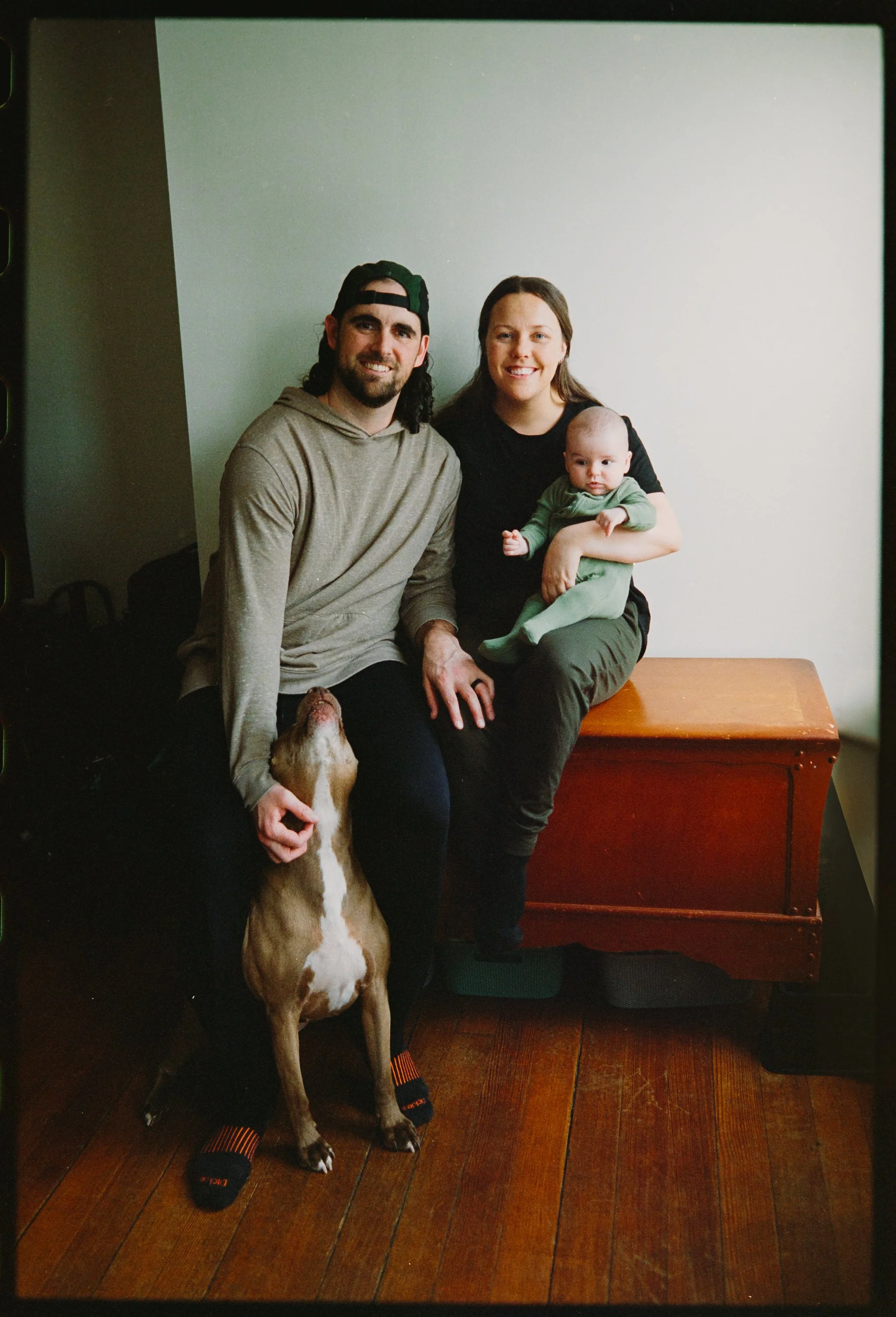 Mel_Tata_Photo_film_family_session_proctor20250226155.jpg