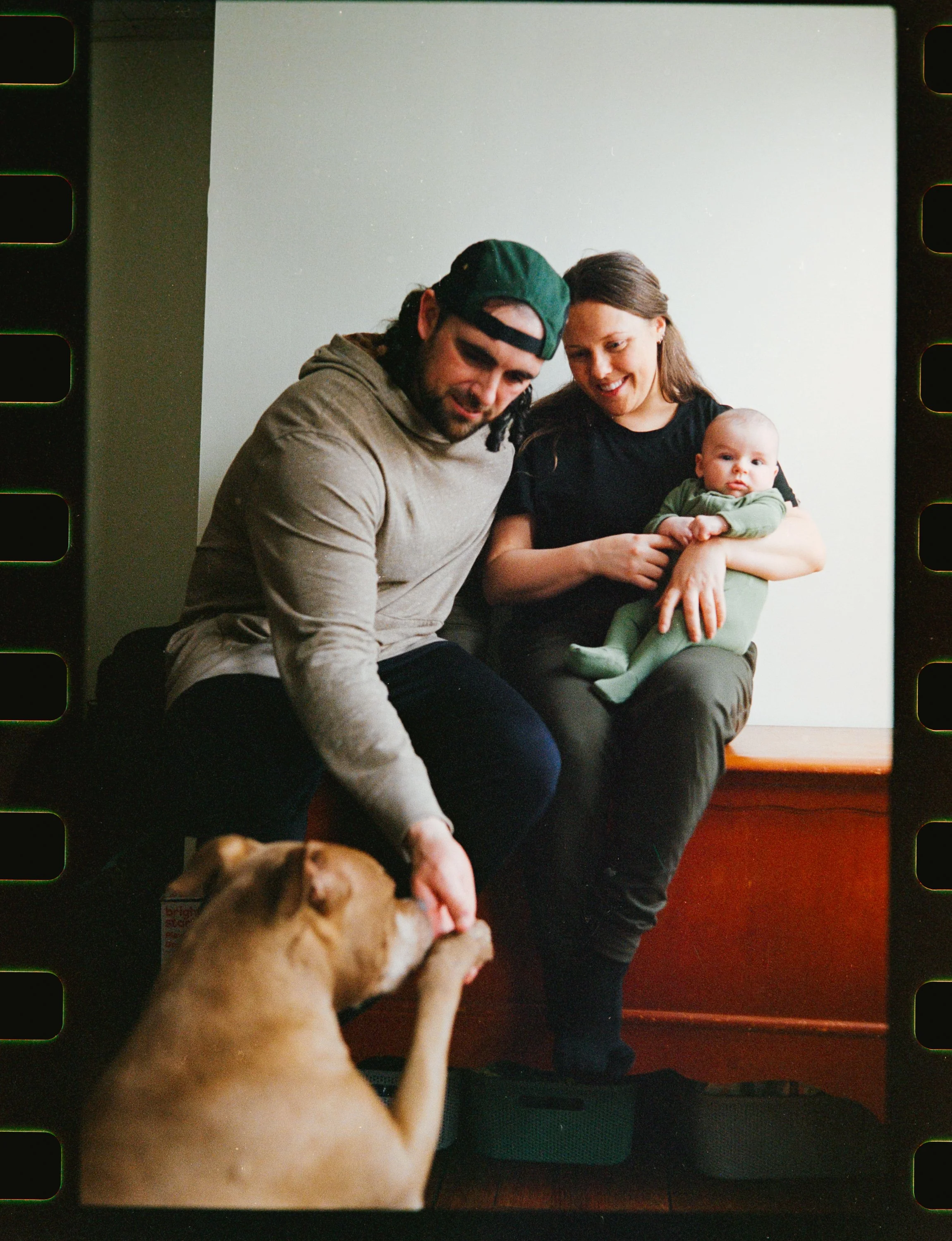 Mel_Tata_Photo_film_family_session_proctor20250226157.jpg