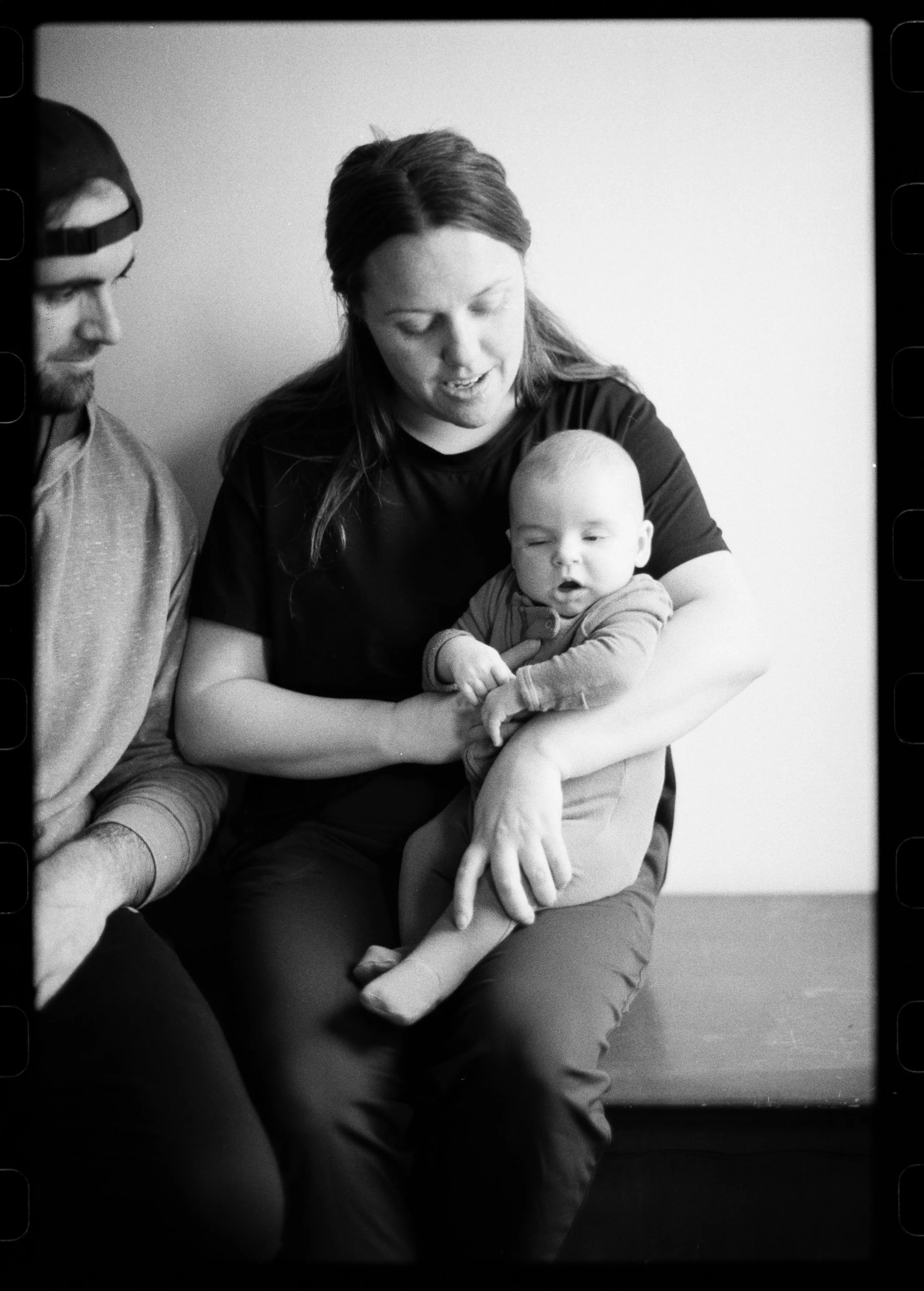 Mel_Tata_Photo_film_family_session_proctor20250226181.jpg