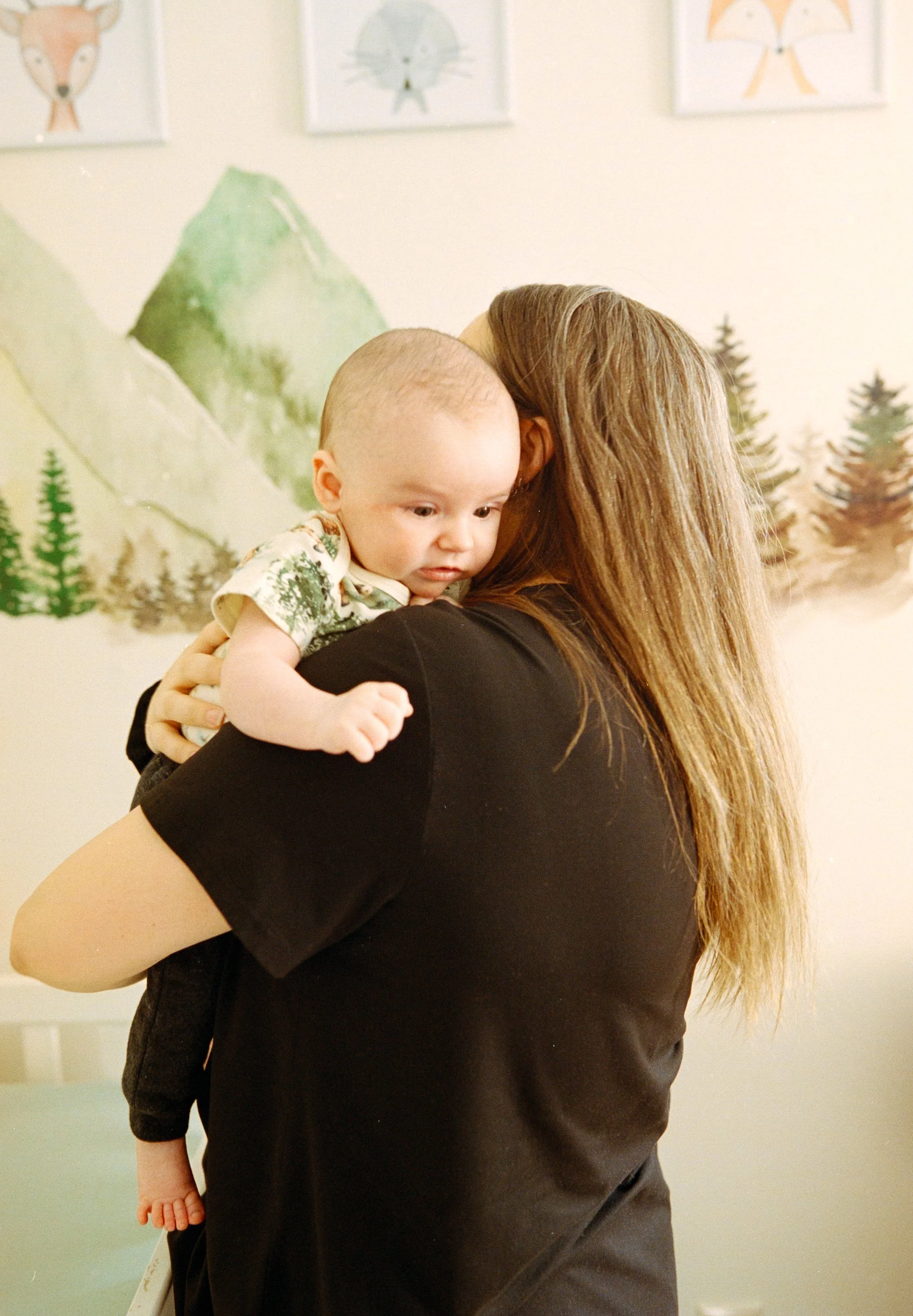 Mel_Tata_Photo_film_family_session_proctor2025022639.jpg