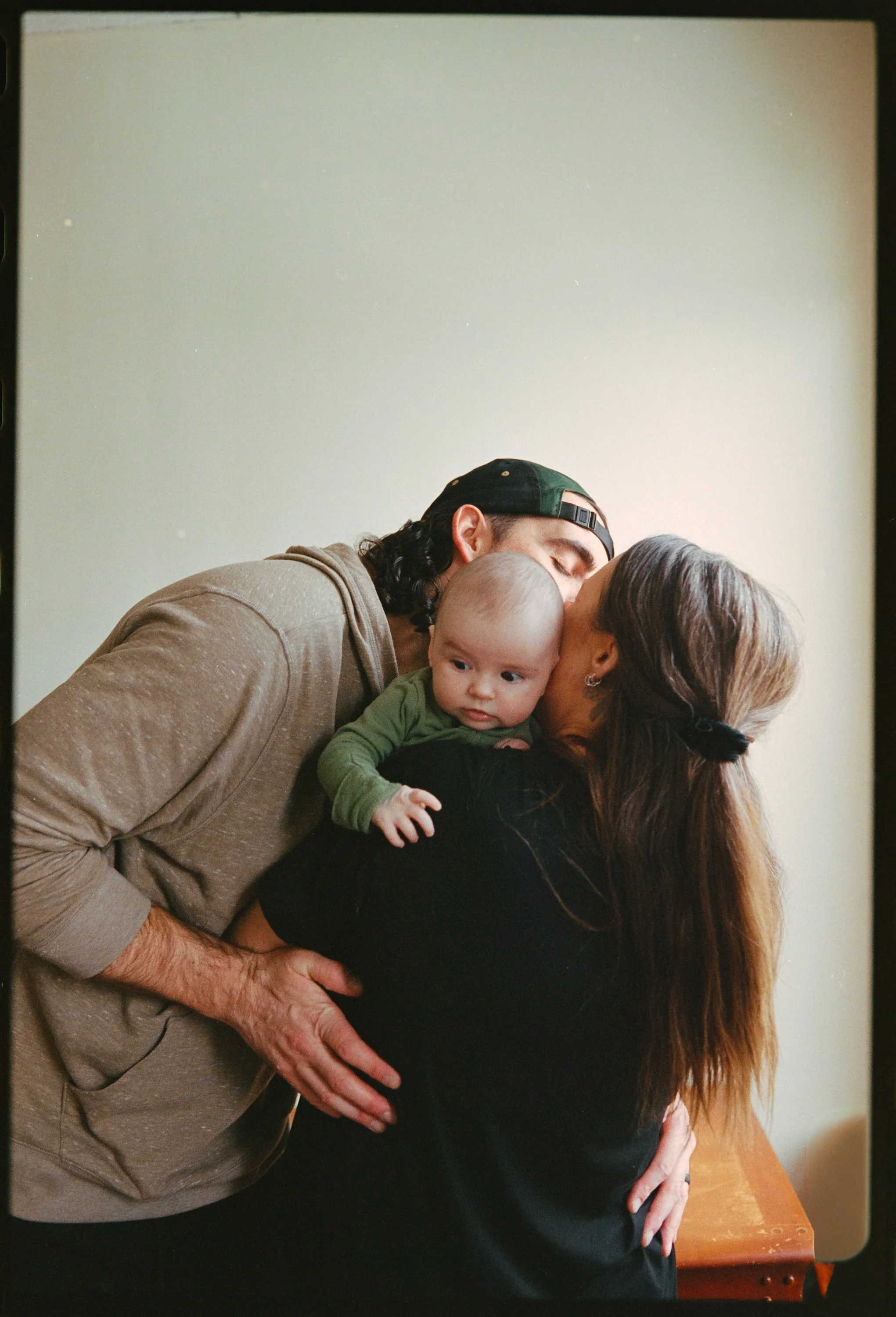 Mel_Tata_Photo_film_family_session_proctor20250226152.jpg
