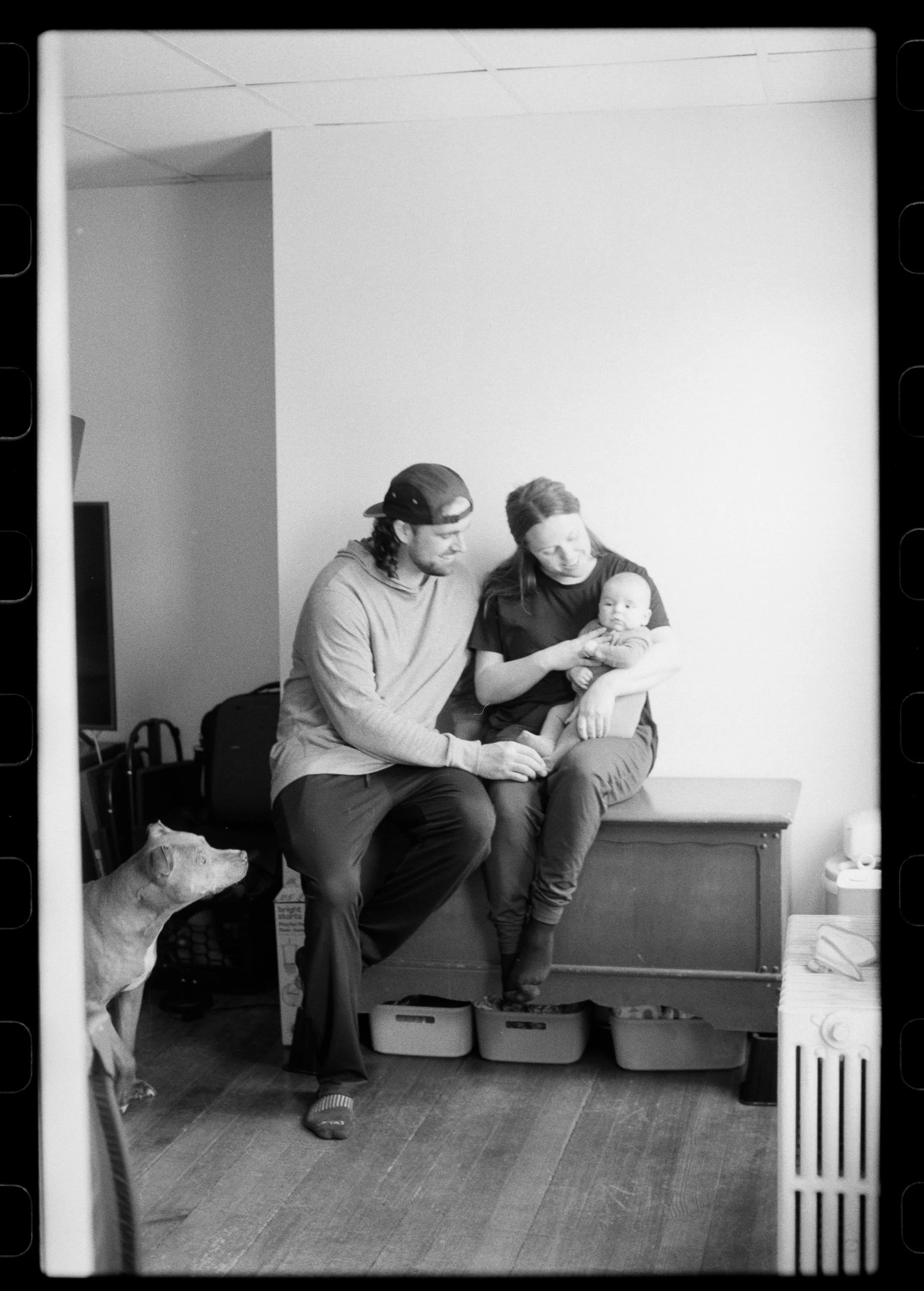 Mel_Tata_Photo_film_family_session_proctor20250226179.jpg