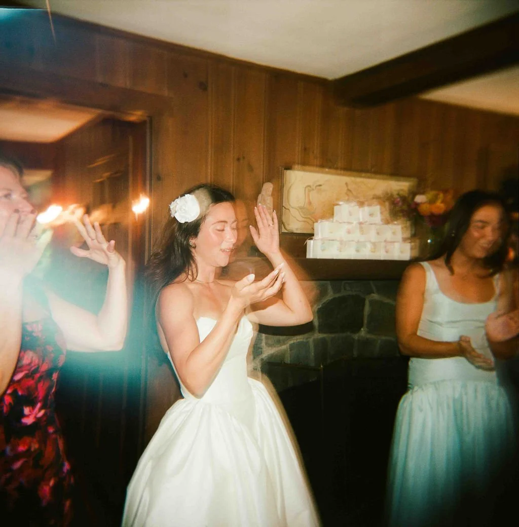 bella-myles-oct-2025-MELTATAPHOTOGRAPHY-film-109.jpg