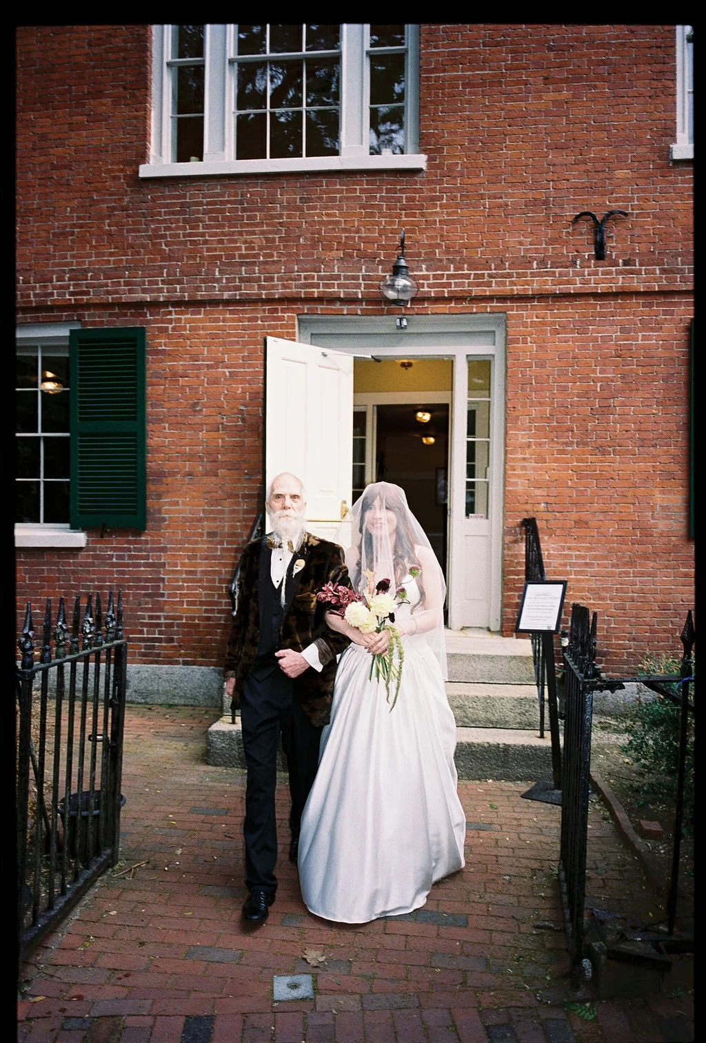 PARKERHALEY-6-6-2026-ceremony-MELTATAPHOTOGRAPHY-76.jpg
