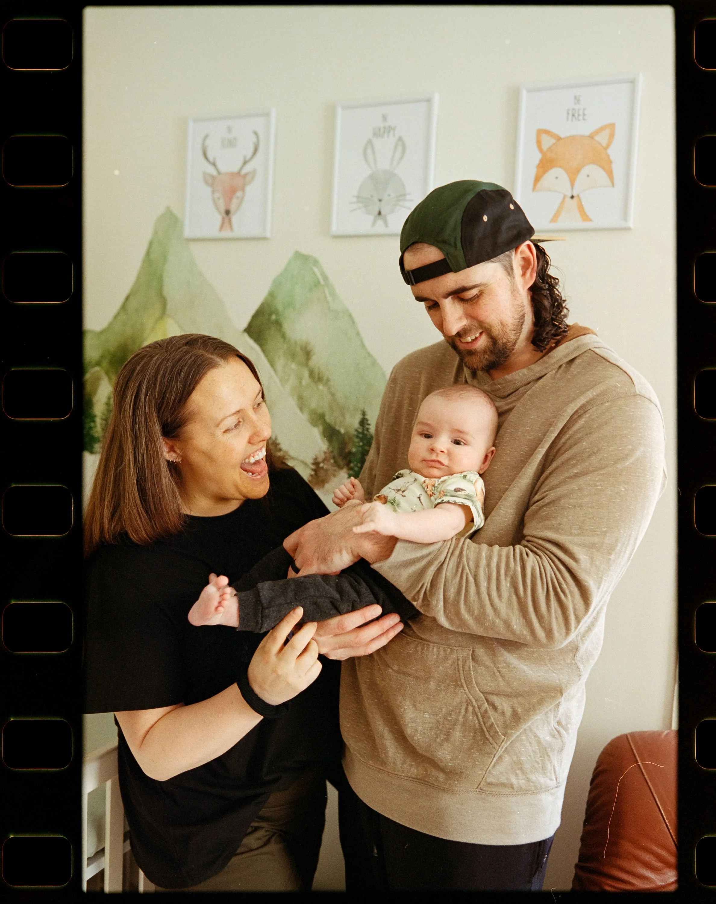 Mel_Tata_Photo_film_family_session_proctor202502268.jpg