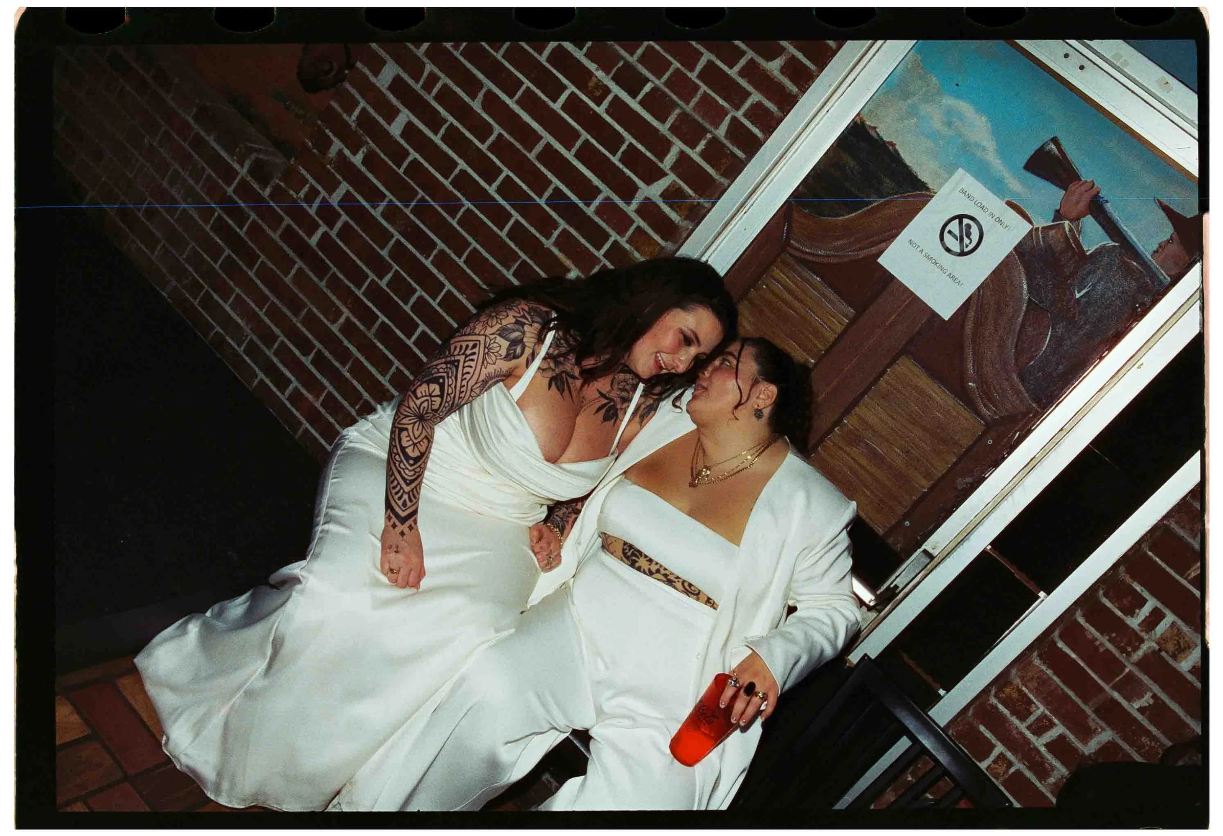 DYE-HOUSE-WEDDING-FILM-MELTATAPHOTO20251006834.jpg