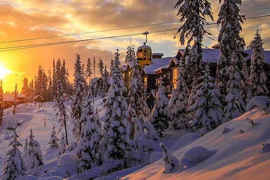 big-white-kelowna-british-columbia-joshua-elliott.jpg