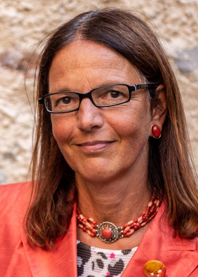 Raffaella Castagnola Rossini è direttrice della Divisione della cultura e degli studi universitari del DECS, Repubblica e Canton Ticino. Bild: zVg