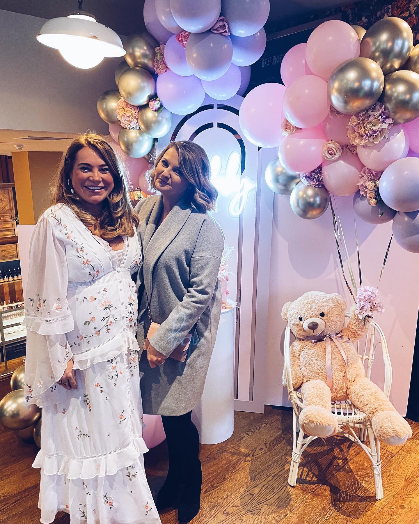 Loved celebrating my darling @luhurren_'s baby shower. Love you so much lovely and can't wait to meet your baby girl 💕💕