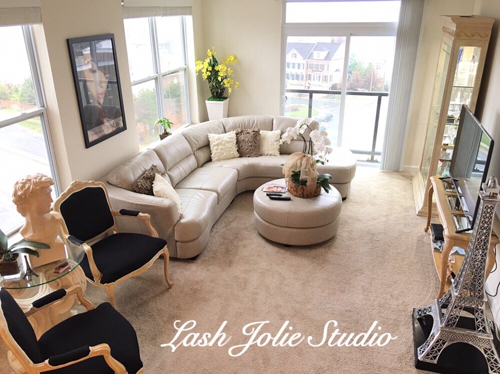Lash Jolie Studio Reception Area