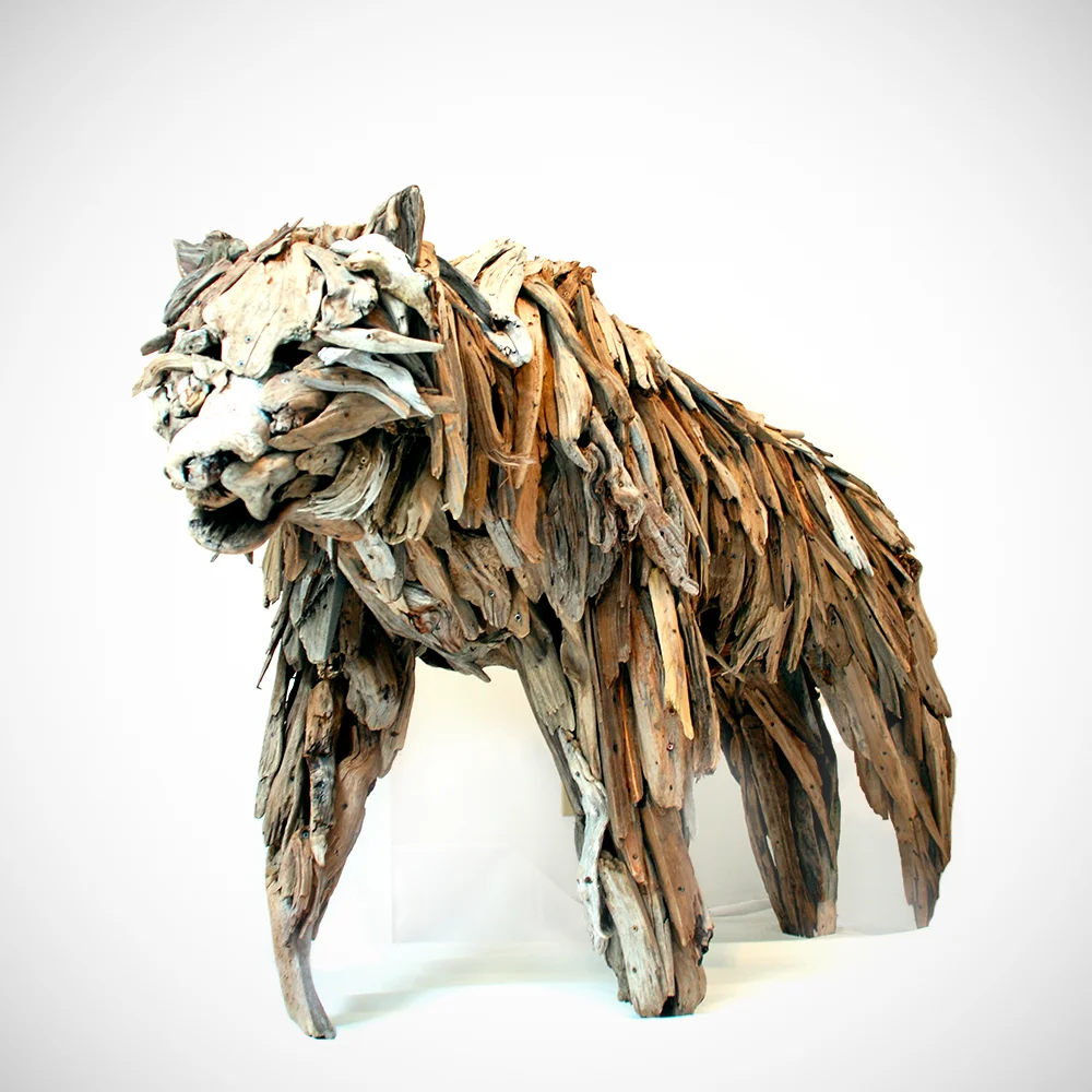 Gloag_Roam_Grizzly_Sculpture_thmnl.jpg