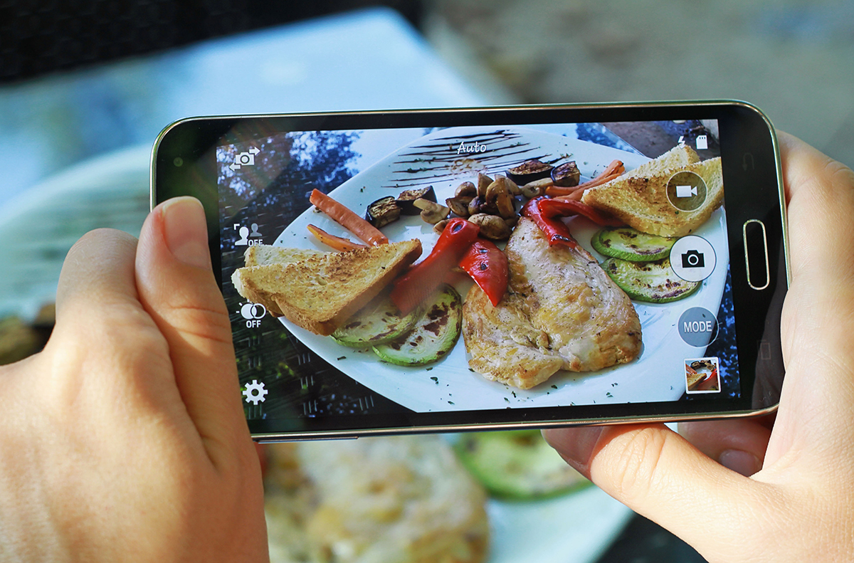 Study: Instagram-ing your food makes it more delicious